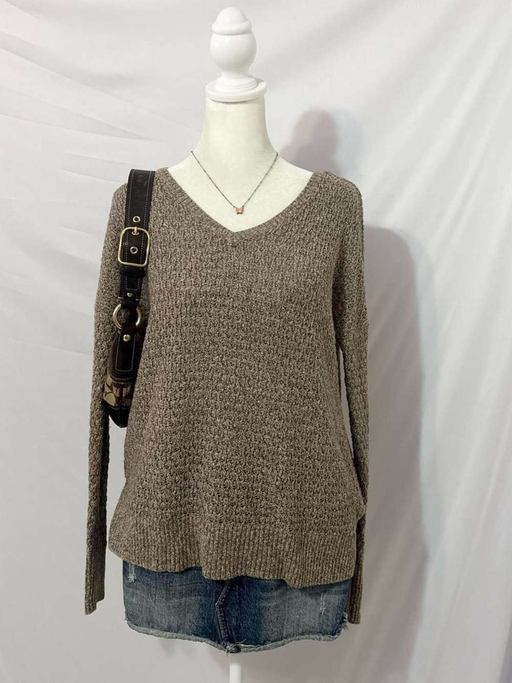VTG American Eagle Knitted Brown V Neck Sweater